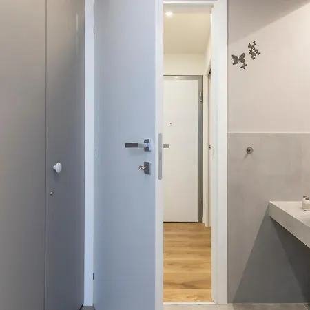 Apartman I-host - Modern Citylife Bovisa *